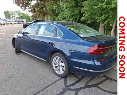 Used 2018 Volkswagen Passat 2.0T SE w/ SE Lighting Package FWD image 8