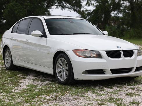 Used 2007 BMW 328i Sedan RWD image 15