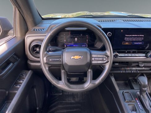 Used 2023 Chevrolet Colorado W/T RWD image 12