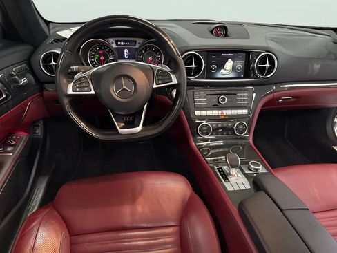 Used 2017 Mercedes-Benz SL 450 image 24