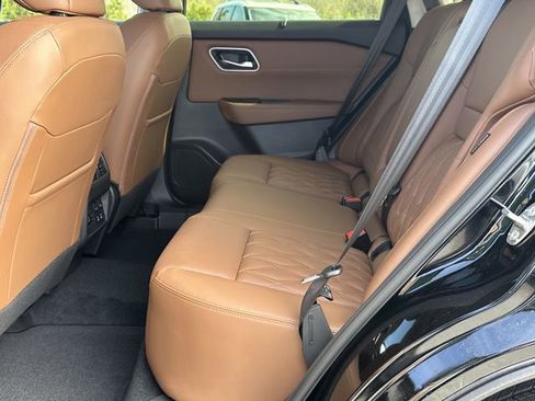 New 2026 Nissan Rogue Platinum AWD/4WD image 16