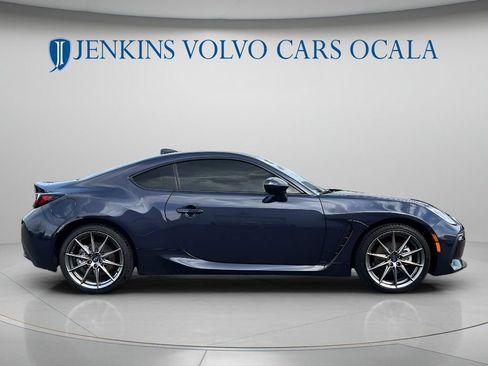 Used 2025 Subaru BRZ Limited RWD image 2