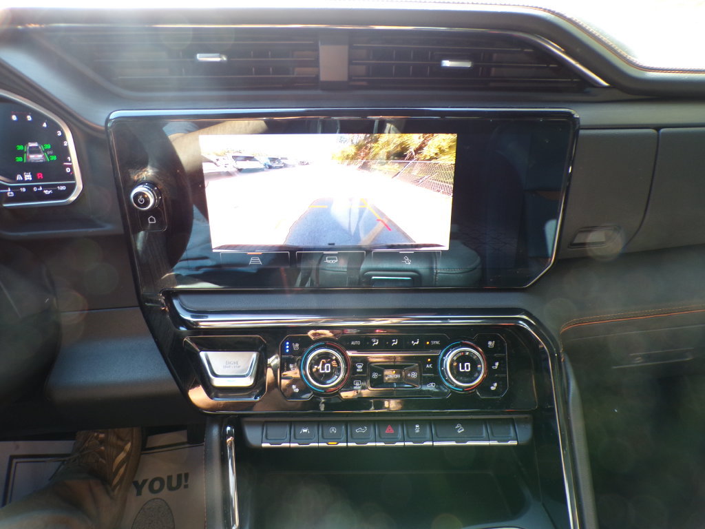 Used 2022 GMC Sierra 1500 AT4 w/ AT4 Preferred Package AWD/4WD image 29