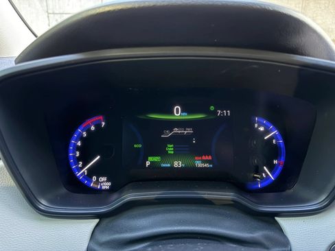 Used 2020 Toyota Corolla LE w/ Carpet Mat Package (TMS) FWD image 27