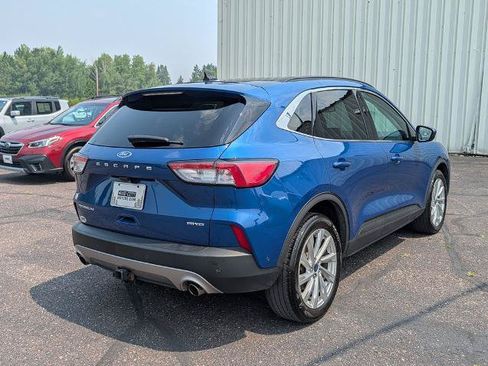 Certified 2022 Ford Escape Titanium w/ Titanium Elite Package AWD/4WD image 5