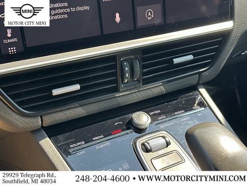 Used 2021 Porsche Cayenne S AWD/4WD image 33