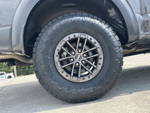 Used 2020 Ford F150 Raptor w/ Equipment Group 802A Luxury AWD/4WD image 17