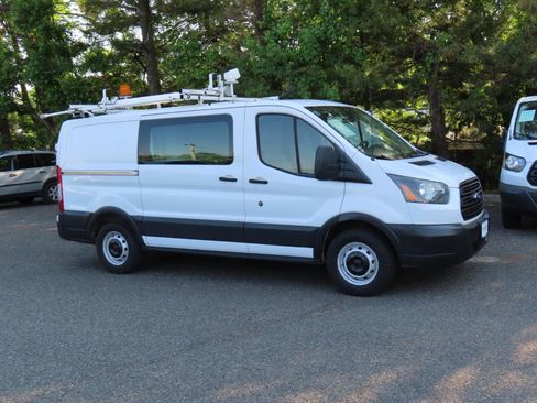 Used 2015 Ford Transit 150 130 Low Roof RWD image 7