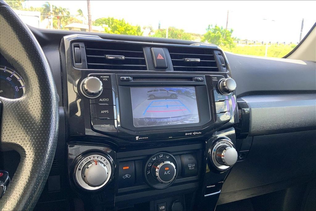 Used 2018 Toyota 4Runner TRD Pro AWD/4WD image 18