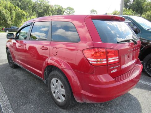 Used 2012 Dodge Journey American Value Package FWD image 3