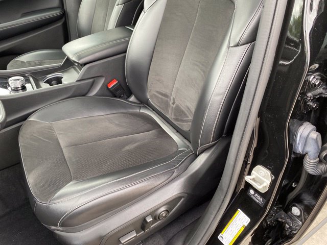 Used 2023 Jeep Grand Cherokee L Altitude AWD/4WD image 19