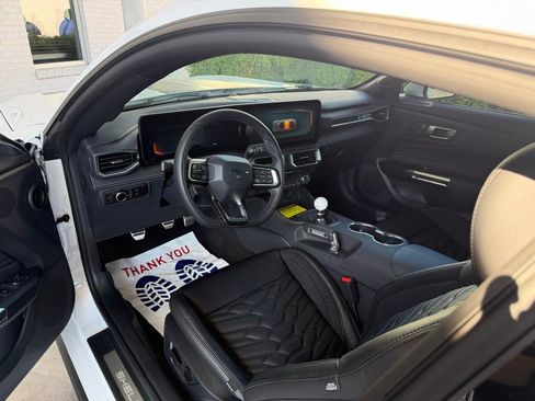 New 2026 Ford Mustang GT Premium w/ GT Performance Package RWD image 7