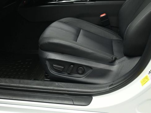 Used 2026 Toyota Camry XSE FWD image 9