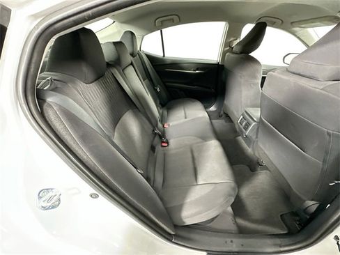Used 2025 Toyota Camry LE image 24