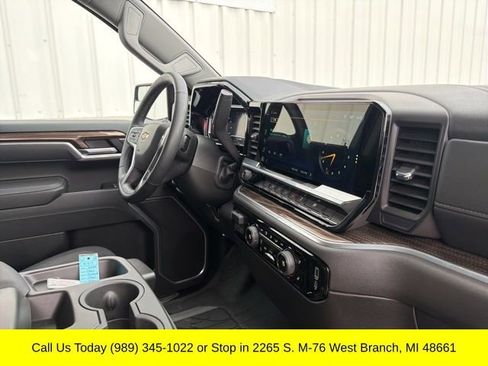 Used 2025 Chevrolet Silverado 1500 LT w/ All Star Edition Plus image 35