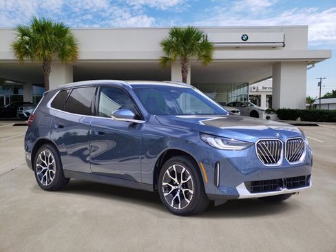 New 2026 BMW X3 xDrive30i w/ Premium Package AWD/4WD image 3