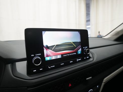 Used 2023 Honda Accord EX image 19