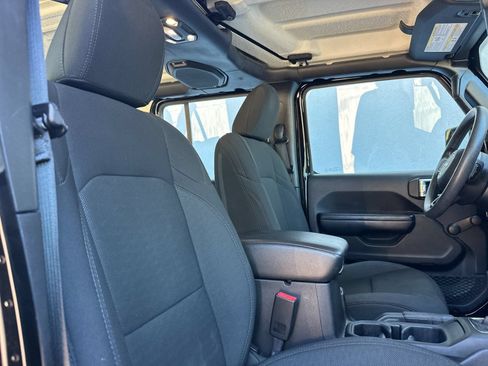 Used 2020 Jeep Wrangler Unlimited Sport AWD/4WD image 17