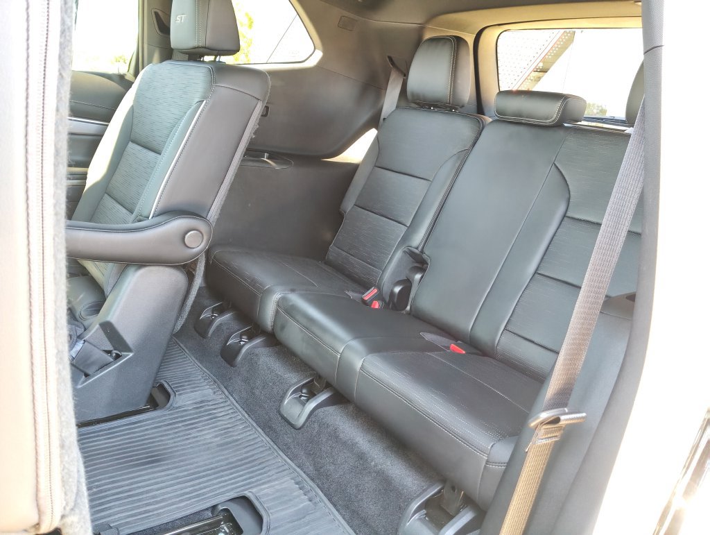 Used 2026 Buick Enclave Sport Touring w/ LPO, All-Weather Package AWD/4WD image 9