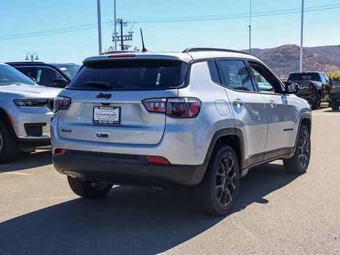 New 2026 Jeep Compass Latitude AWD/4WD image 4