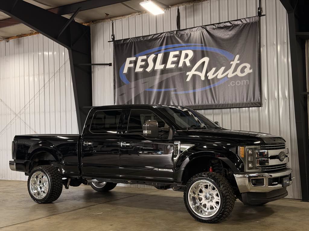 Used 2017 Ford F250 Lariat w/ Chrome Package AWD/4WD image 43