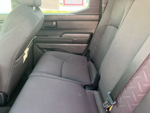 Certified 2026 Toyota Tacoma SR5 AWD/4WD image 39