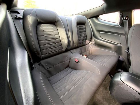 Used 2017 Ford Mustang Coupe w/ Ecoboost Performance Package image 18