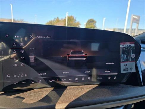 New 2025 Audi Q5 Prestige image 30