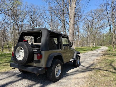 Used 2006 Jeep Wrangler Sport image 4