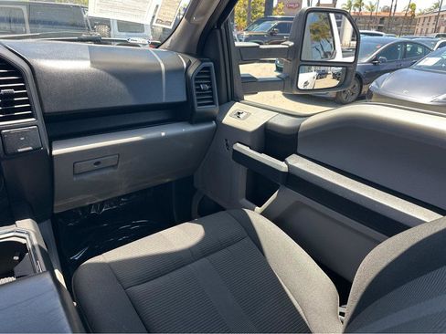 Used 2018 Ford F150 XL w/ Equipment Group 101A Mid AWD/4WD image 18