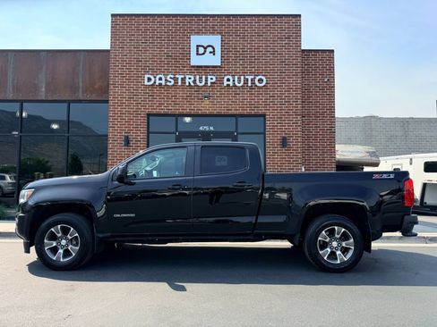 Used 2017 Chevrolet Colorado Z71 AWD/4WD image 4