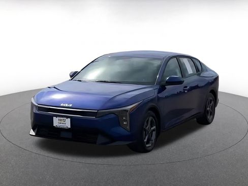 Used 2025 Kia K4 LXS image 7