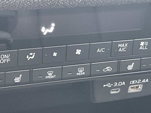 New 2026 Subaru Outback Limited image 15