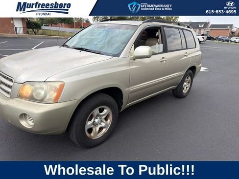 Used 2002 Toyota Highlander 2WD V6 w/ Convenience Pkg image 3