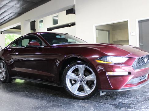 Used 2018 Ford Mustang Premium w/ Enhanced Security Package RWD image 33