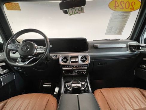 Used 2024 Mercedes-Benz G 550 image 6
