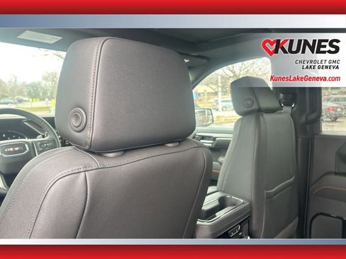 New 2026 GMC Sierra 1500 AT4 w/ AT4 Premium Package image 31