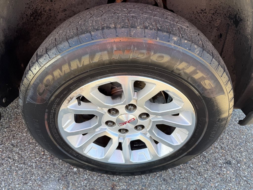 Used 2010 GMC Sierra 1500 W/T AWD/4WD image 14