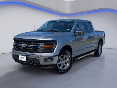 Used 2025 Ford F150 XLT w/ Equipment Group 301A Standard AWD/4WD image 2