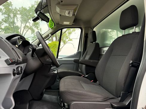 Used 2019 Ford Transit 350 156 DRW RWD image 15