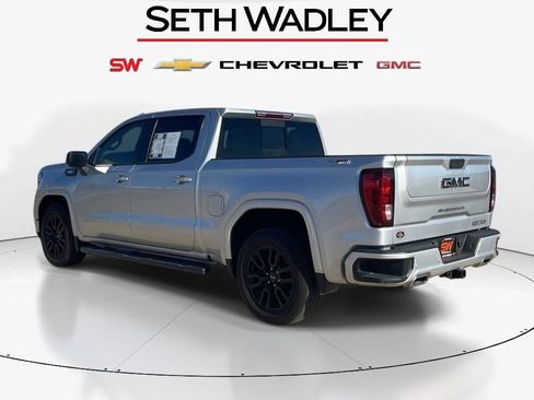 Used 2022 GMC Sierra 1500 Elevation w/ Elevation Premium Package image 5