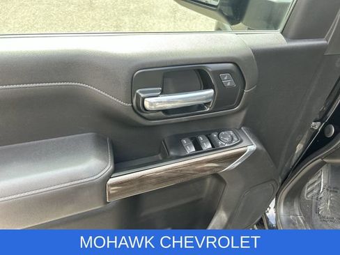 Used 2022 Chevrolet Silverado 2500 LT w/ Midnight Edition AWD/4WD image 23