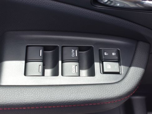 New 2026 Honda Ridgeline Black Edition image 12