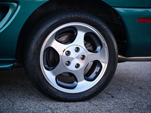 Used 1997 Ford Mustang Cobra image 12