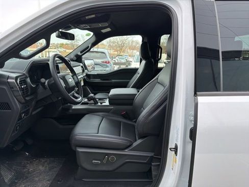 New 2025 Ford F150 Lariat w/ Equipment Group 502A High image 13