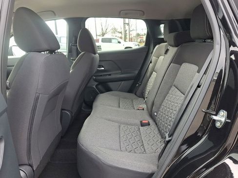 Certified 2025 Nissan Kicks SV image 10