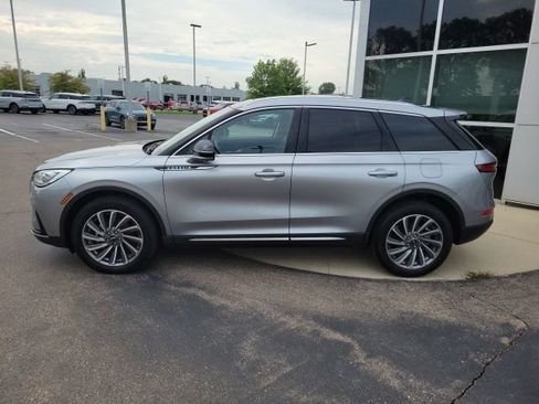 Used 2024 Lincoln Corsair Reserve w/ Equipment Group 201A AWD/4WD image 4