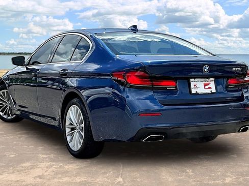Used 2021 BMW 530i w/ Premium Package RWD image 6