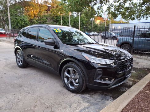 Used 2025 Ford Escape ST-Line FWD image 1