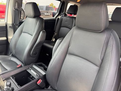 Used 2022 Honda Odyssey Touring image 11